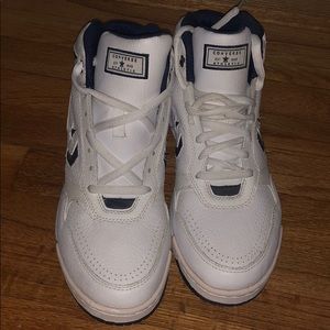 Converse Sneakers men’s size 10.5...